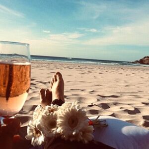 ROMANTIC SUNSET BEACH PICNIC FOR 2 - CAPE TOWN